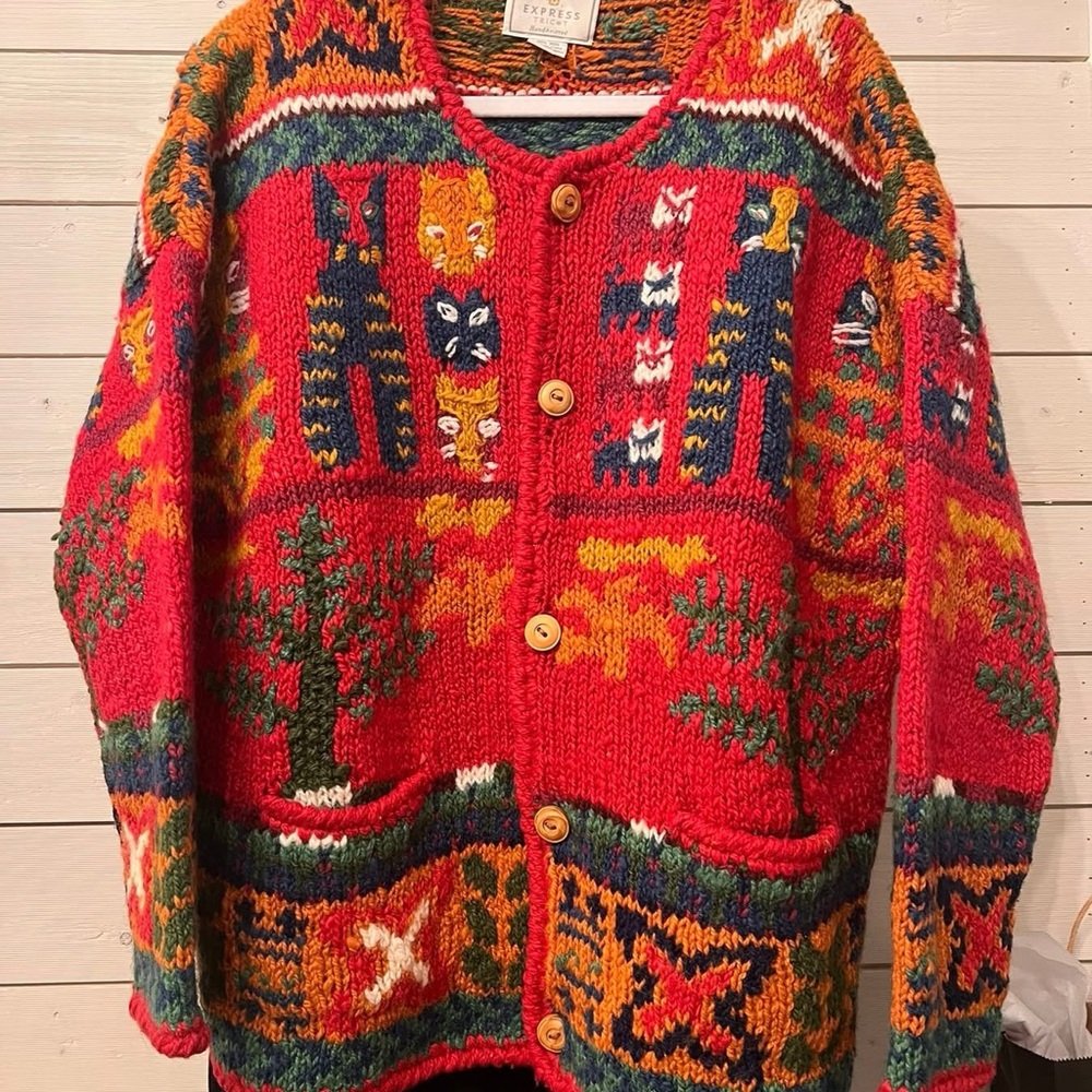 Express Tricot Handknitted Cat Sweater